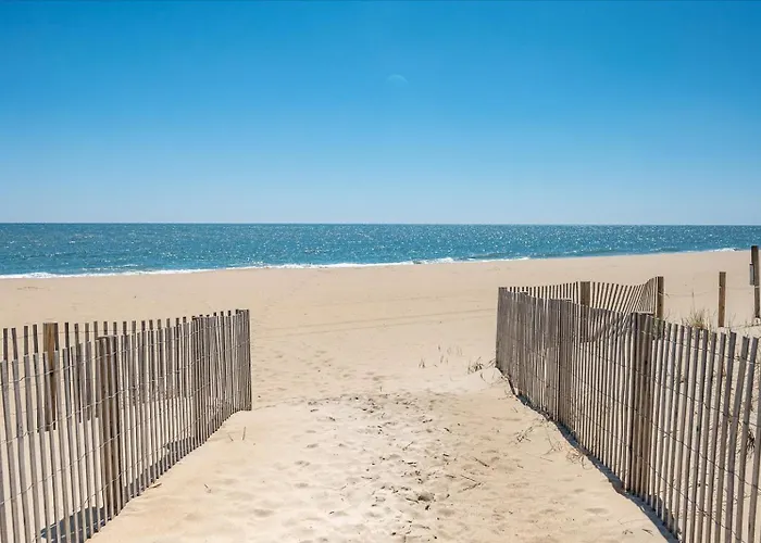 Bluewater East Escape Pool Balcony Sleeps 5 Holiday home Ocean City