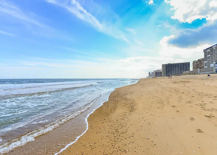 Bluewater East Escape Pool Balcony Sleeps 5 Holiday home Ocean City